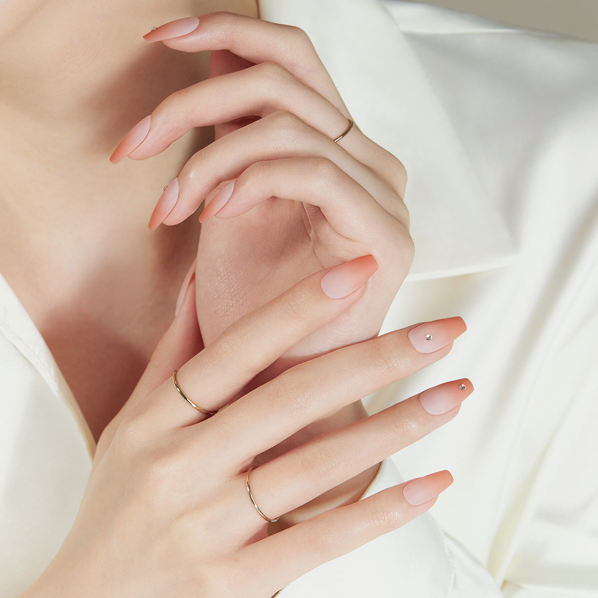 MAGIC PRESS NAIL - FIG BIEGE
