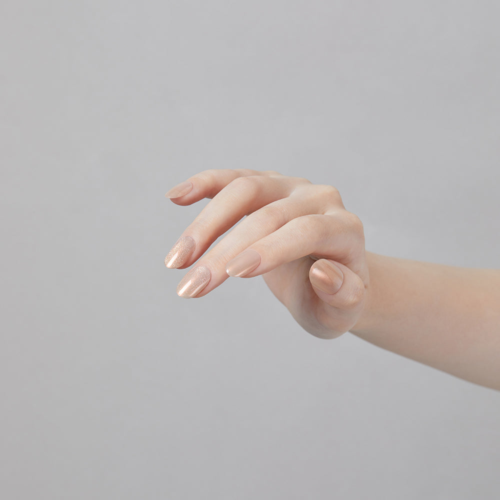 [AURORA] MAGIC PRESS NAIL - PEARLY GOLD