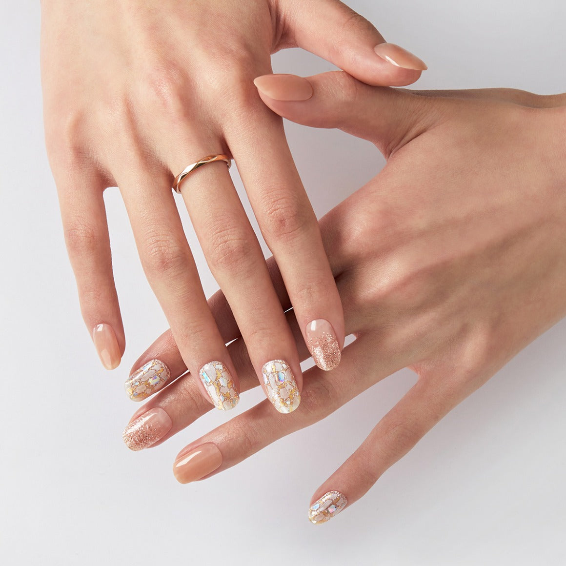 GLAZE GEL NAIL – SHINY BEIGE