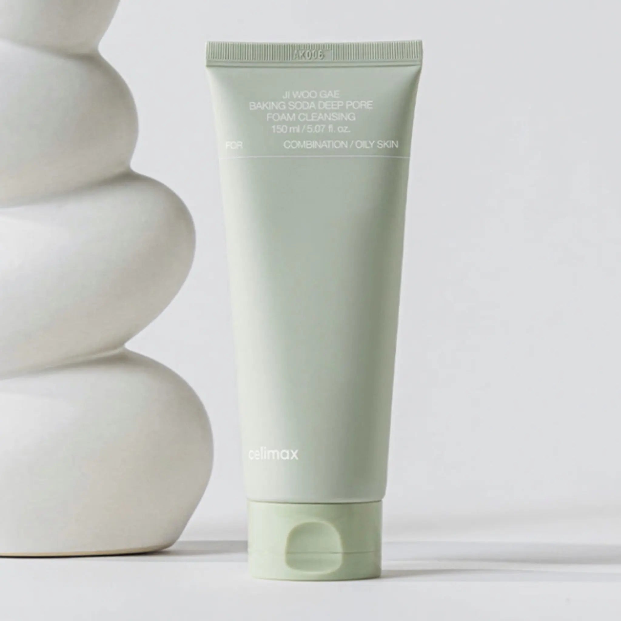 JI WOO GAE CICA BHA ACNE FOAM CLEANSING