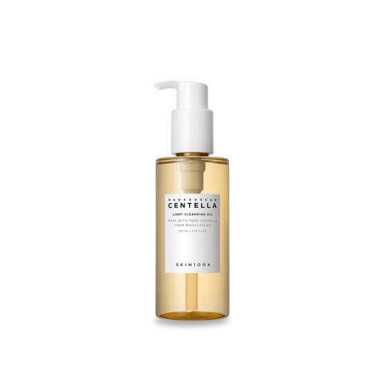 Madagascar Centella Light Cleansing Oil