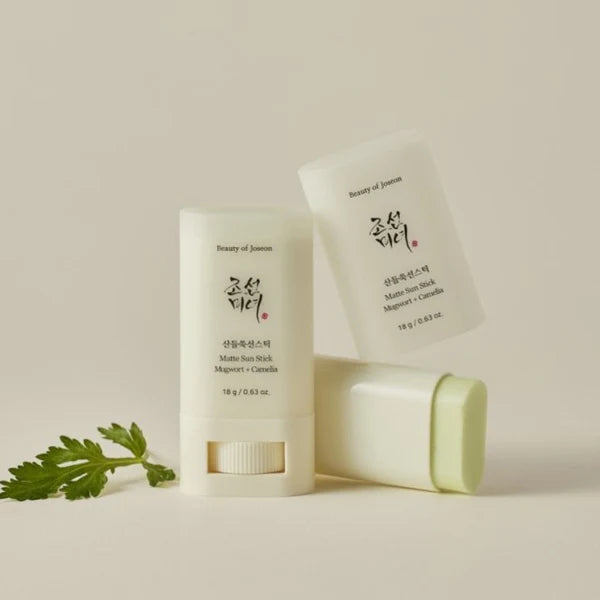 Matte sun stick : Mugwort + Camilia